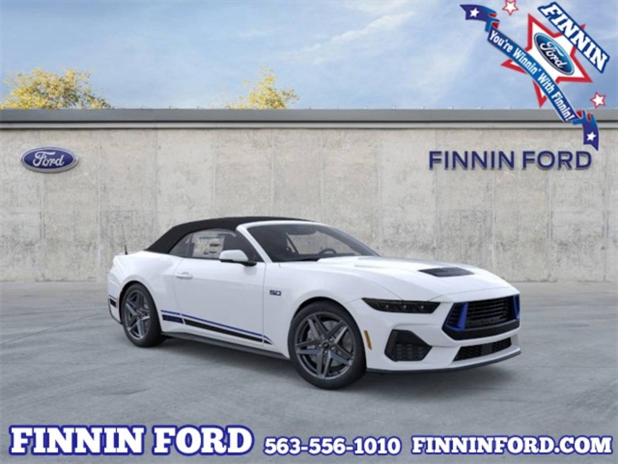 2025 Ford Mustang GT Premium's photo