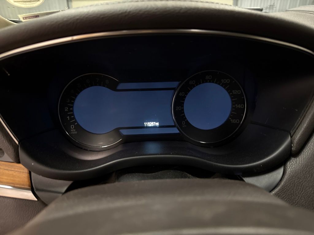 2015 Lincoln MKC Base photo 6