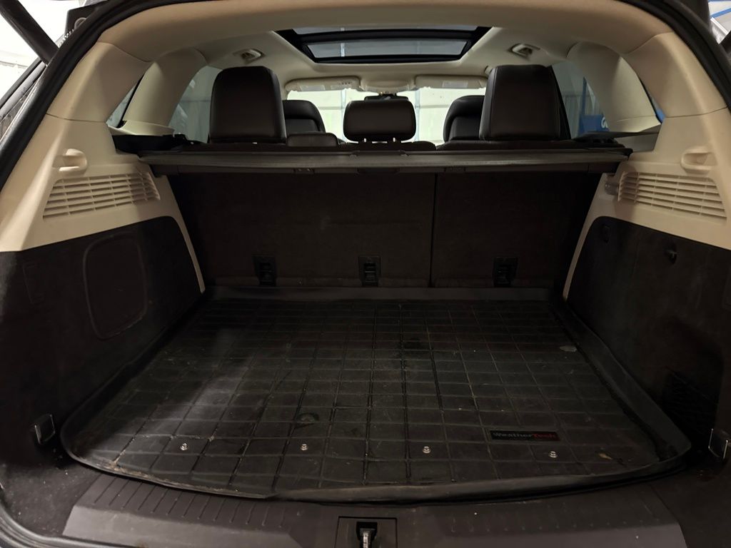 2015 Lincoln MKC Base photo 16
