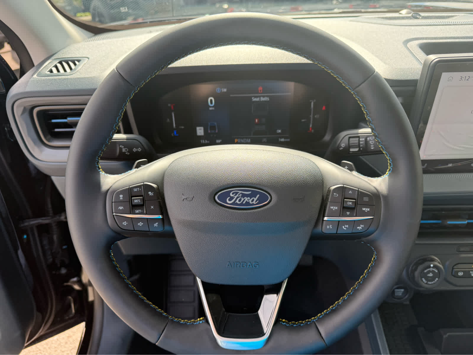 2025 Ford Maverick photo 8