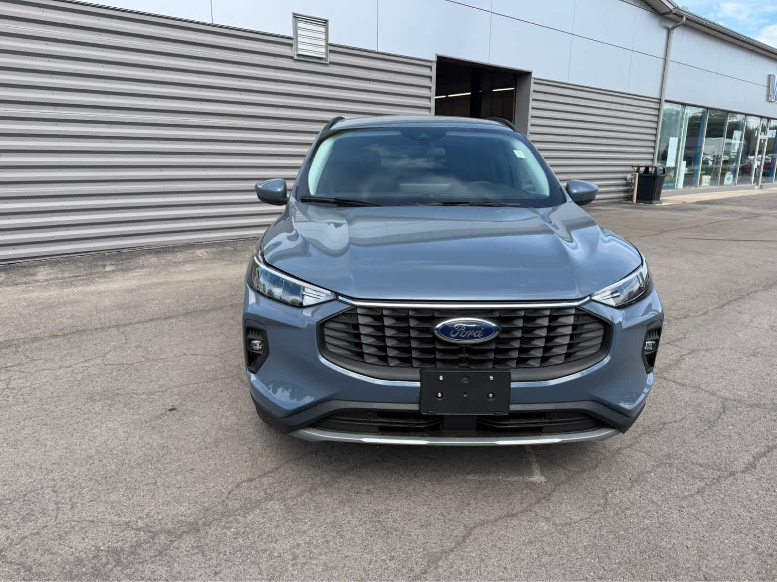2025 Ford Escape Base photo 3