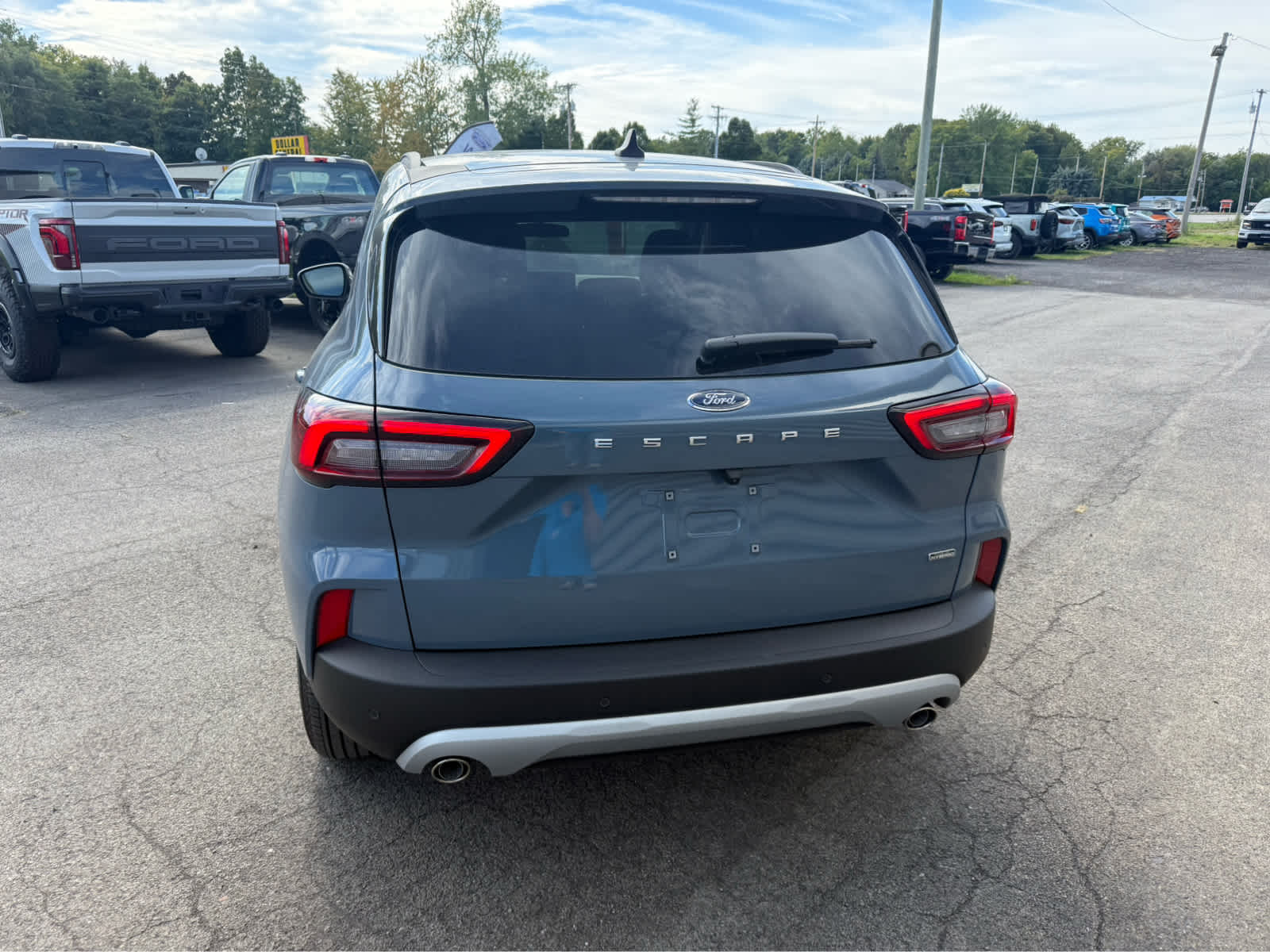 2025 Ford Escape Base photo 5