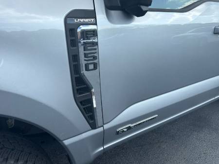 2023 Ford Super Duty F-250 SRW LARIAT