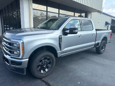 2023 Ford Super Duty F-250 SRW LARIAT