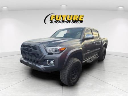 2017 Toyota Tacoma SR