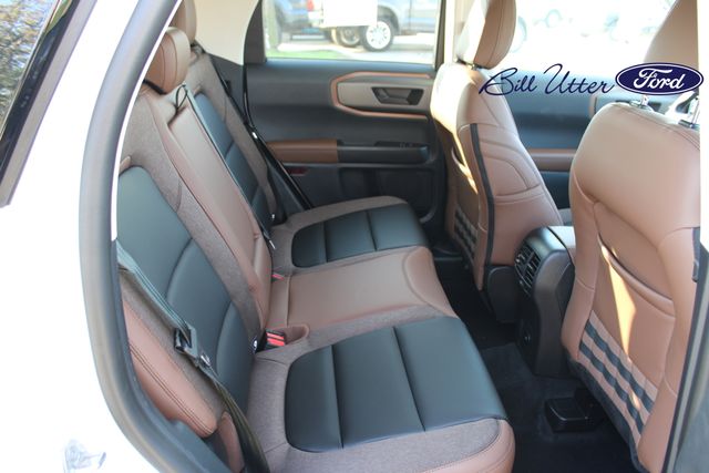 2025 Ford Bronco Sport Outer Banks photo 9