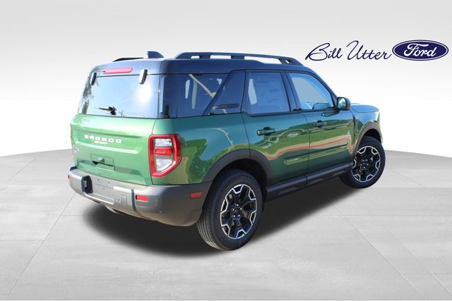 2025 Ford Bronco Sport Outer Banks photo 3