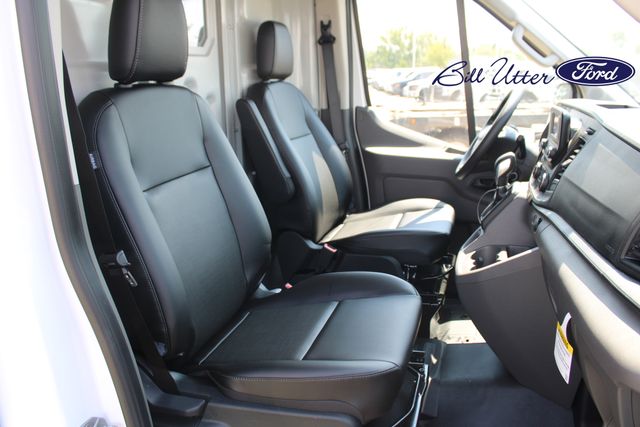 2025 Ford Transit photo 5