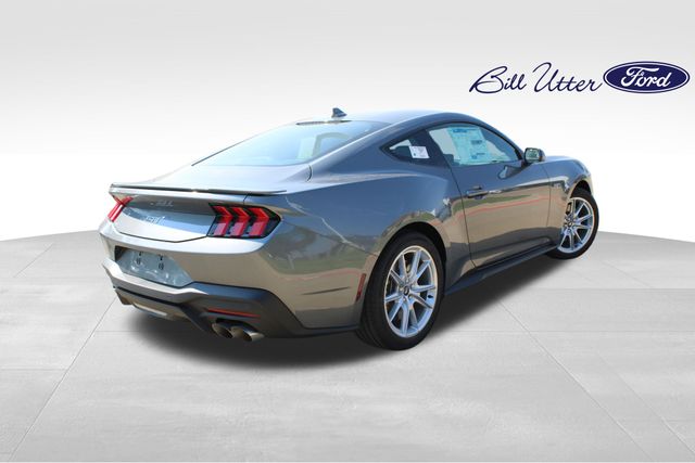 2025 Ford Mustang GT Premium photo 3