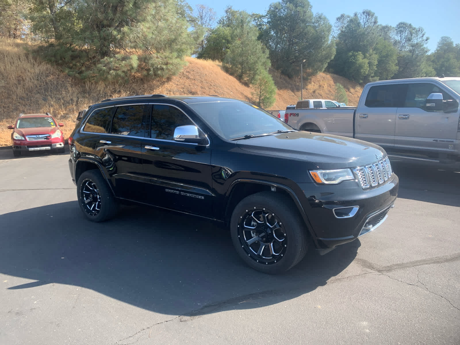2021 Jeep Grand Cherokee Overland photo 3