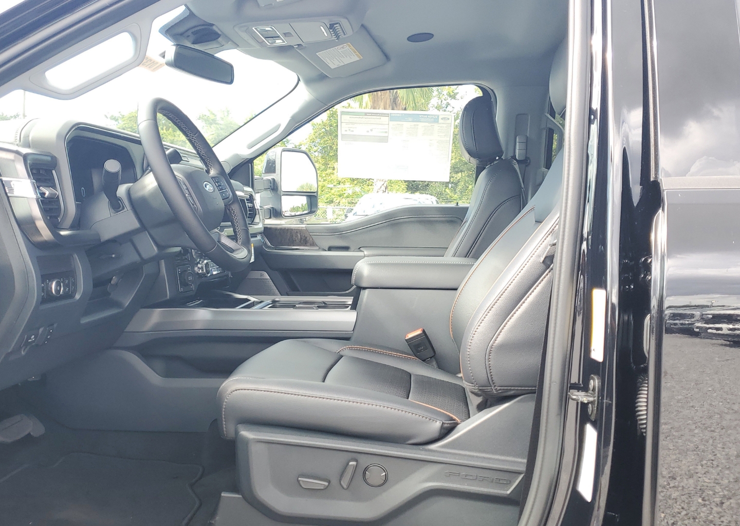 2026 Ford F-250 Super Duty Lariat - Photo 17