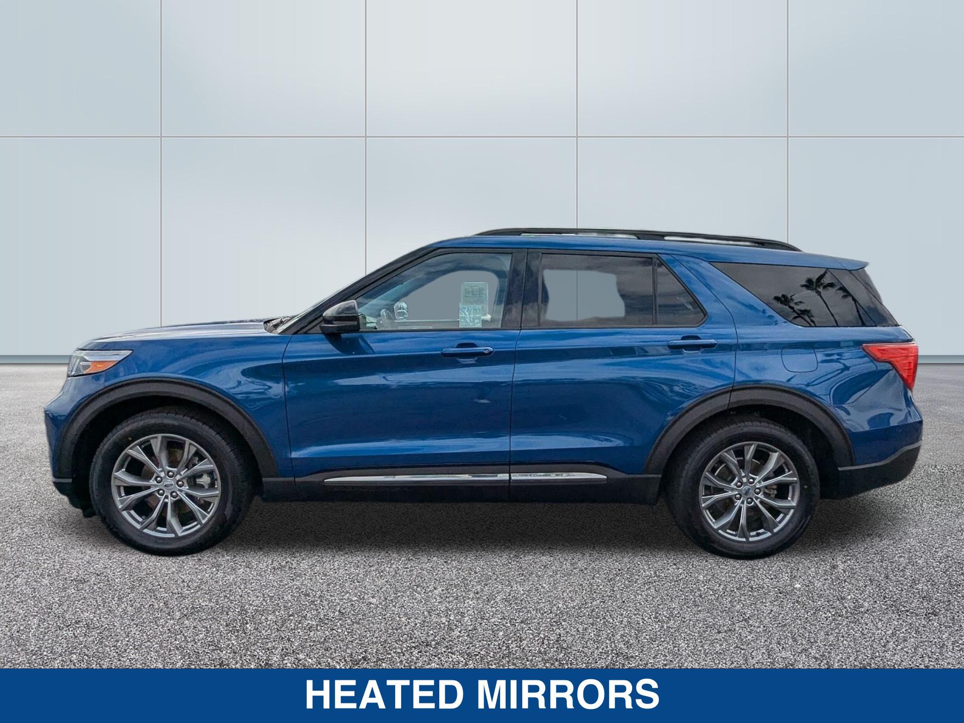2022 Ford Explorer XLT photo 2