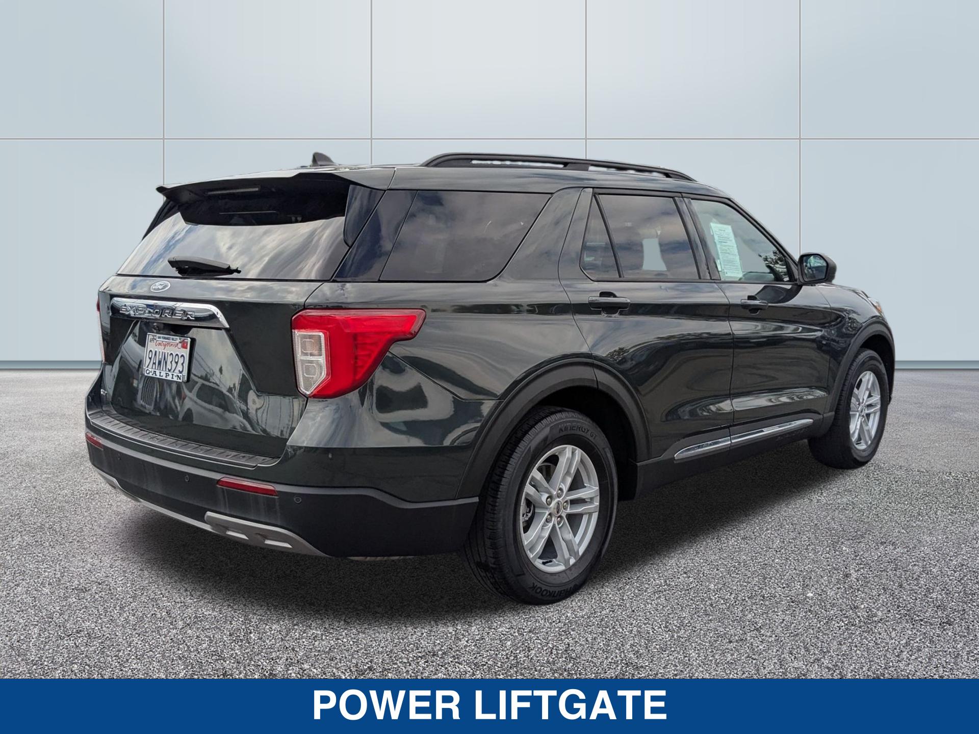 2022 Ford Explorer XLT photo 5