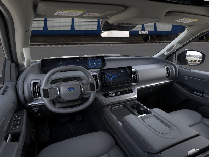 2025 Ford Expedition photo 9