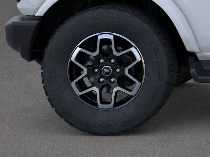 2025 Ford Bronco Outer Banks photo 21