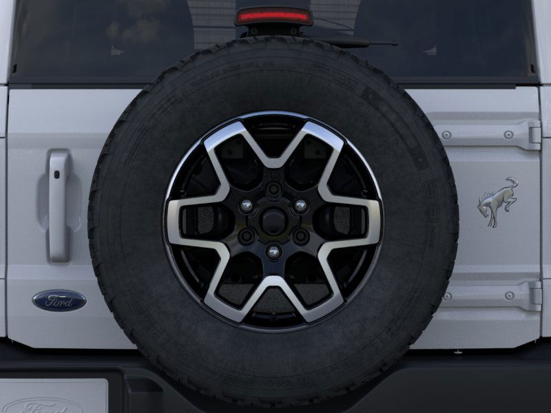 2025 Ford Bronco Outer Banks photo 24