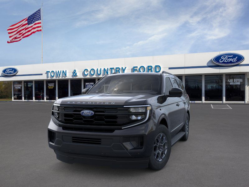 2025 Ford Expedition photo 3