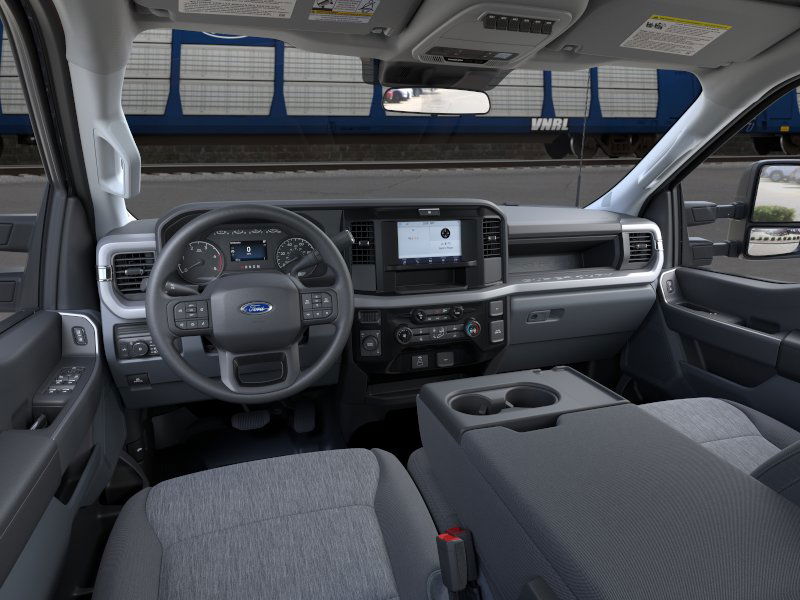 2026 Ford F-350 photo 5