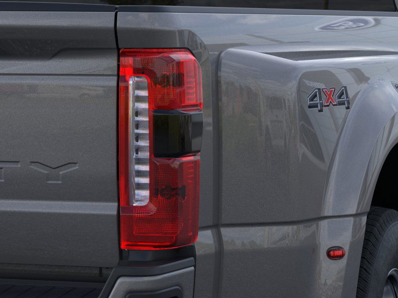 2026 Ford F-350 photo 16