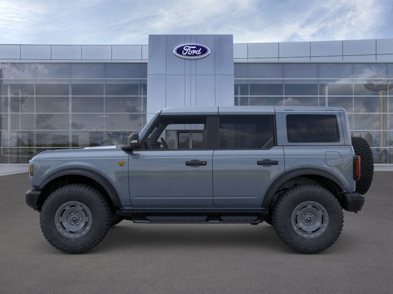 2025 Ford Bronco Badlands photo 3