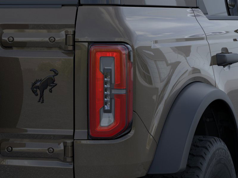 2025 Ford Bronco Outer Banks photo 23