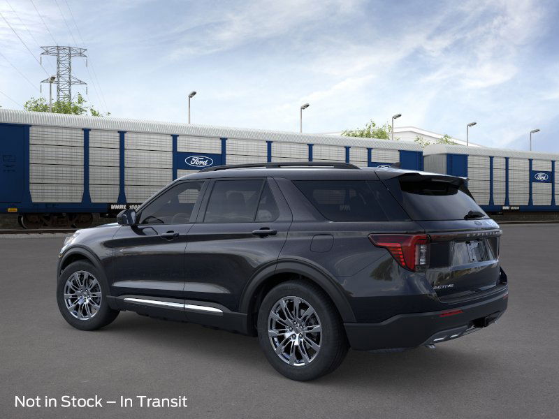 2025 Ford Explorer photo 3