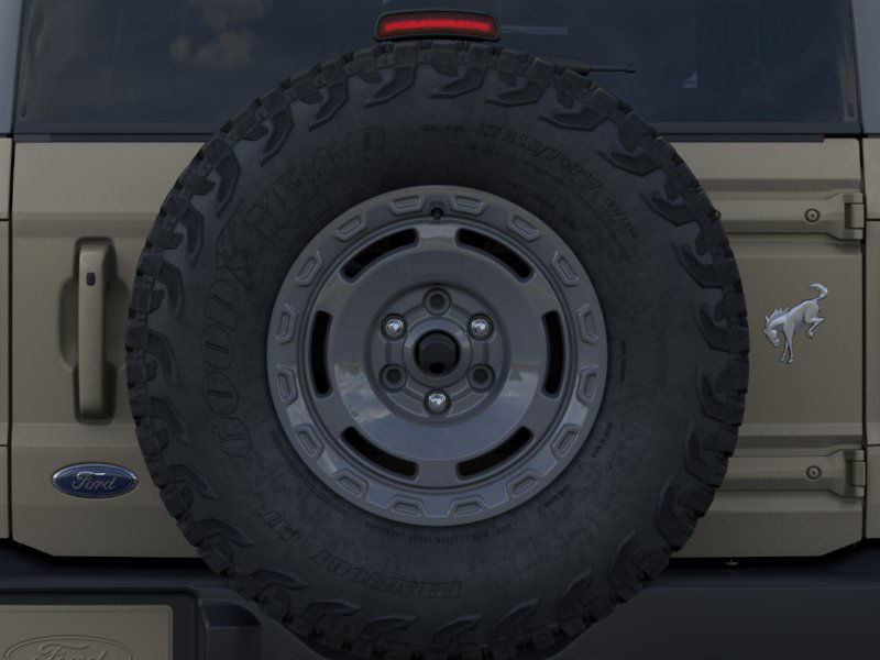 2025 Ford Bronco Outer Banks photo 21