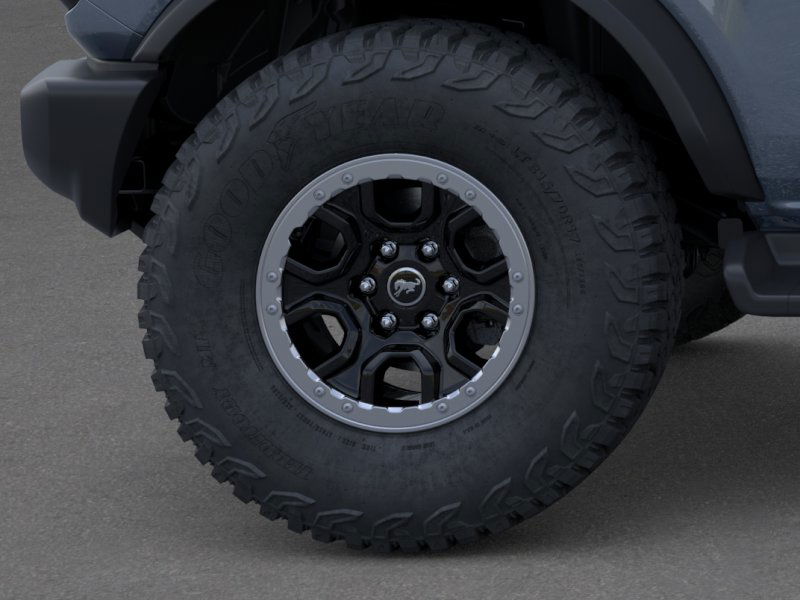 2025 Ford Bronco Outer Banks photo 20