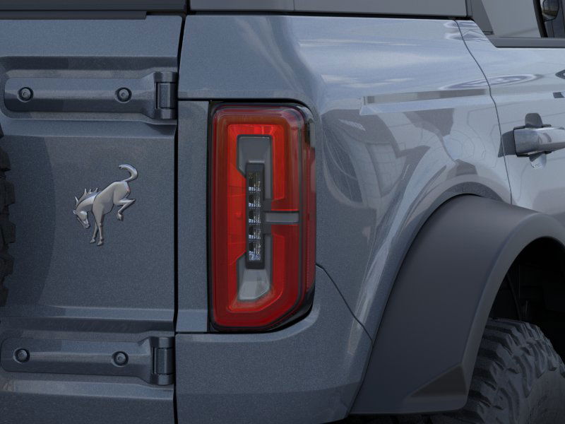 2025 Ford Bronco Outer Banks photo 22