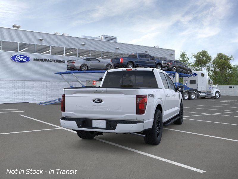 2025 Ford F-150 XLT photo 8