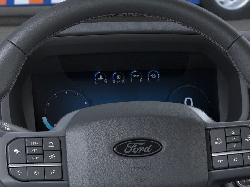 2025 Ford F-150 XLT photo 13