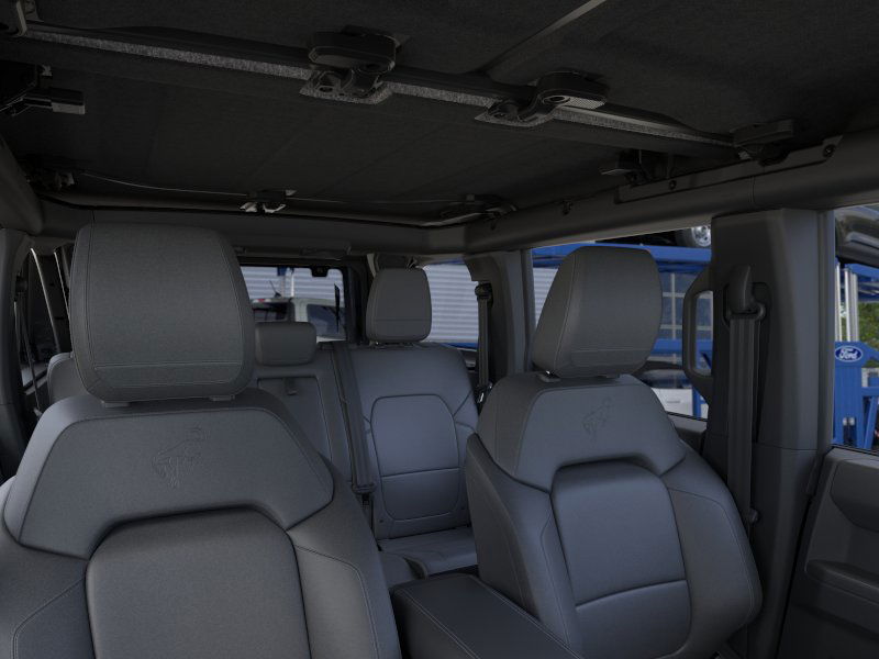 2025 Ford Bronco Outer Banks photo 11