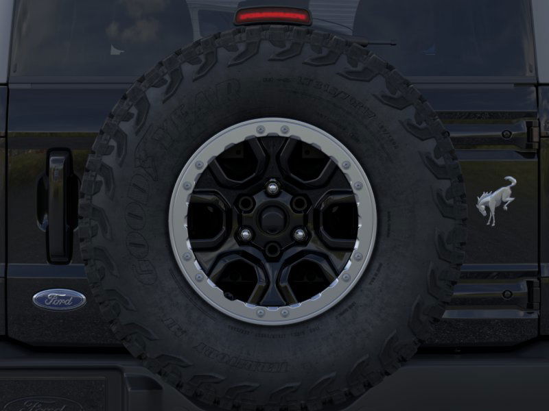 2025 Ford Bronco Outer Banks photo 21