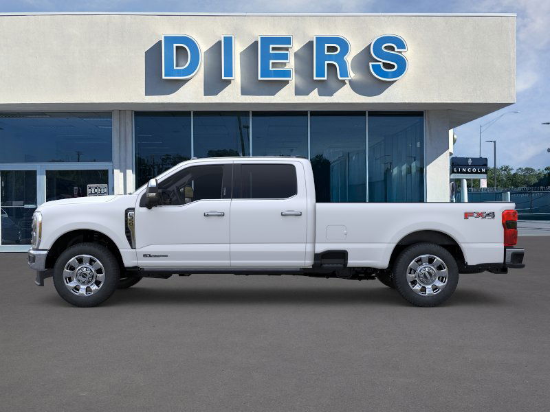 2025 Ford F-350 Lariat photo 3