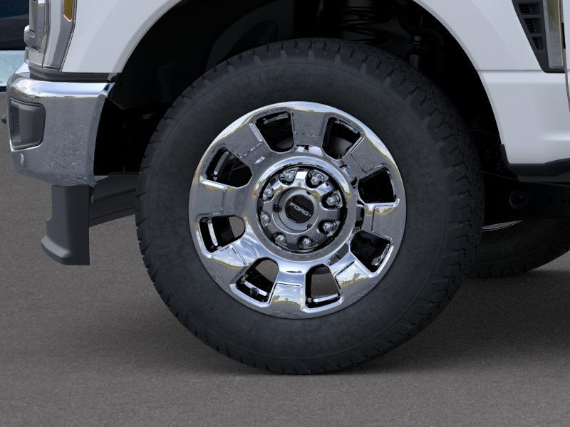 2025 Ford F-350 Lariat photo 18
