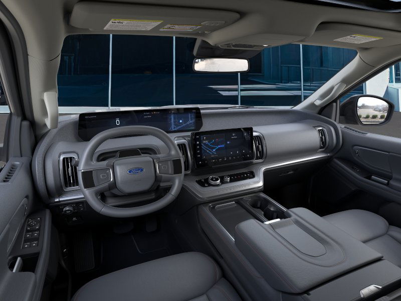 2025 Ford Expedition photo 7