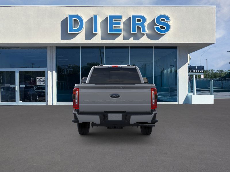 2025 Ford F-350 Lariat photo 3