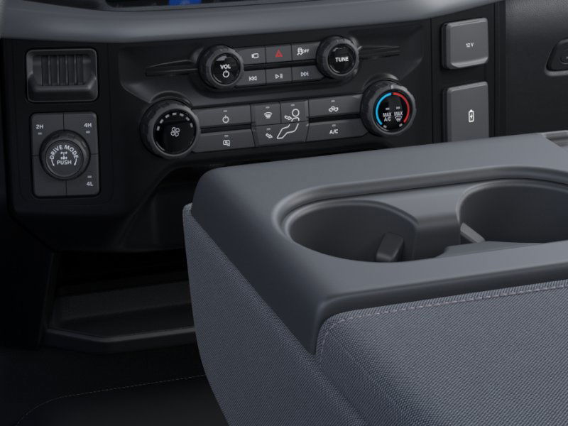 2025 Ford F-150 XL photo 5