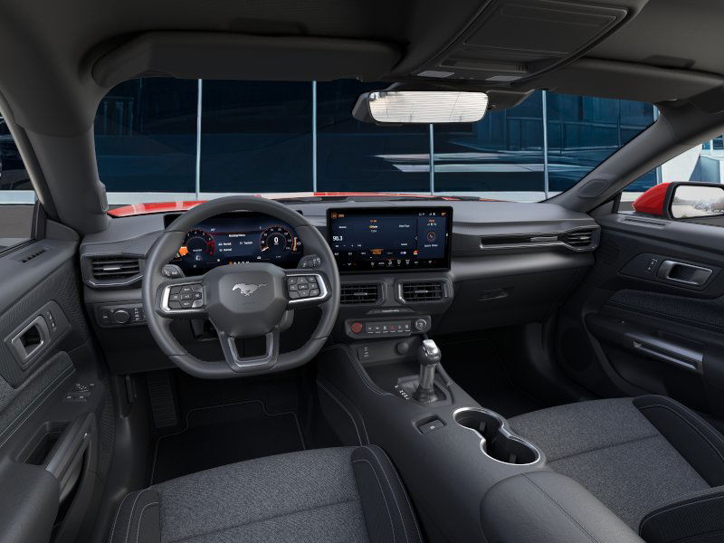 2025 Ford Mustang photo 9