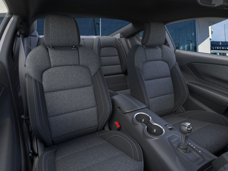 2025 Ford Mustang photo 10