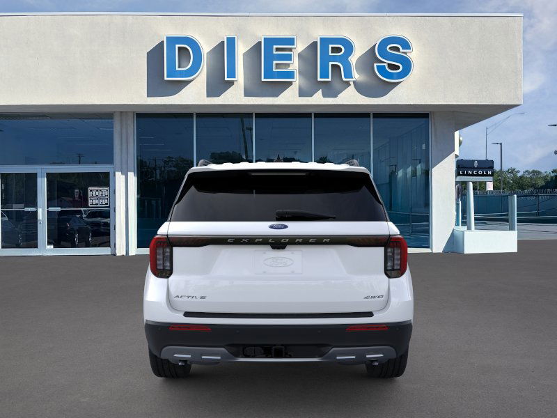 2025 Ford Explorer photo 3