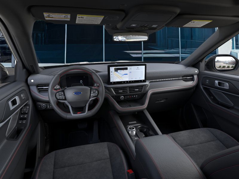 2025 Ford Explorer ST photo 5