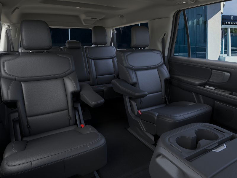 2025 Ford Expedition MAX Platinum photo 11