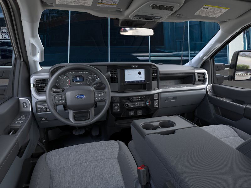 2025 Ford F-250 XL photo 7