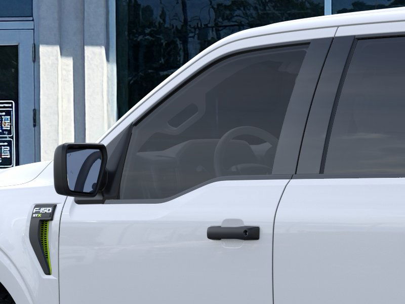 2025 Ford F-150 STX photo 17