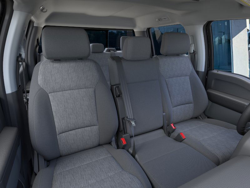 2025 Ford F-250 XL photo 9