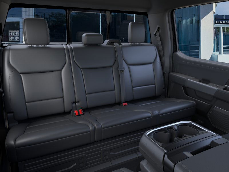 2025 Ford F-150 XLT photo 11