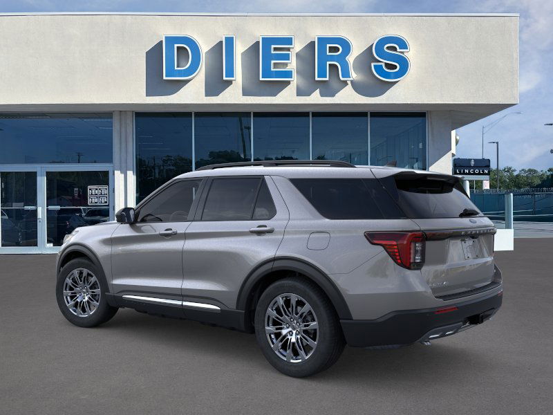 2025 Ford Explorer photo 4
