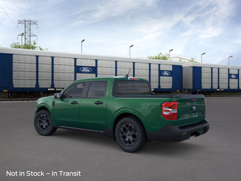 2025 Ford Maverick XLT photo 2