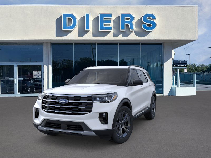 2025 Ford Explorer photo 2